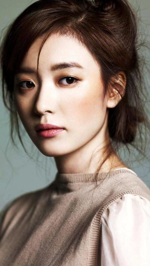 Han Hyo Joo Hot Wallpapers स्क्रीनशॉट 1